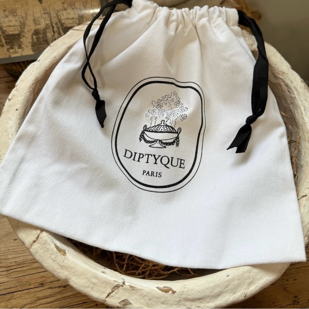 Brand NWT Diptyque White Bag with Black Logo Accents and Draw Stringd